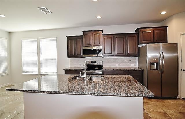Building Photo - 170 Colter Dr