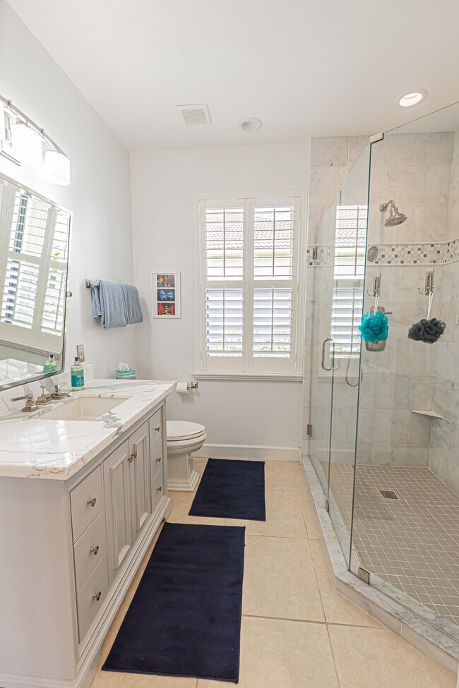 Building Photo - 8060 Kiawah Trce