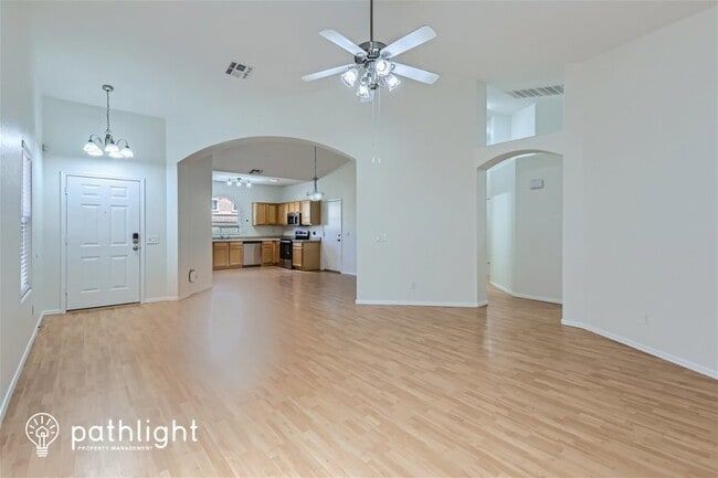 Building Photo - 2733 E Gary Way