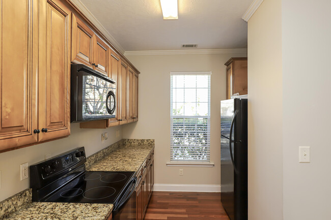 Building Photo - 1406 Leigh Ct