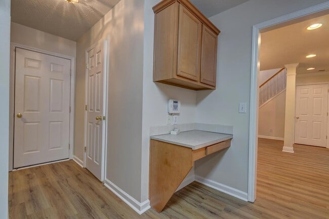 Building Photo - 632 Vonbryan Trace