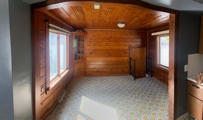 Building Photo - 2667 Liberty Rd