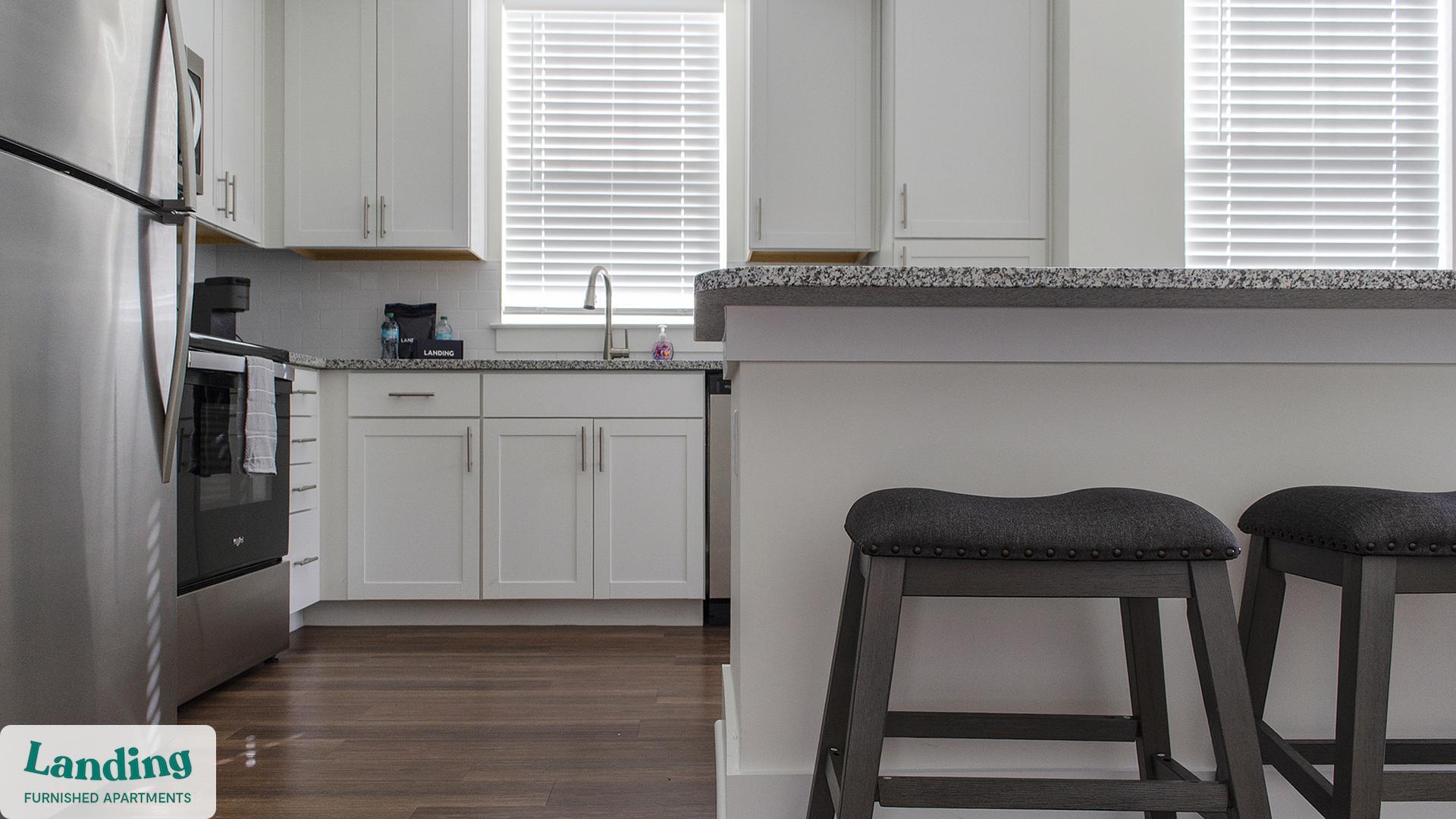 Building Photo - 901 Kelly Green Ln