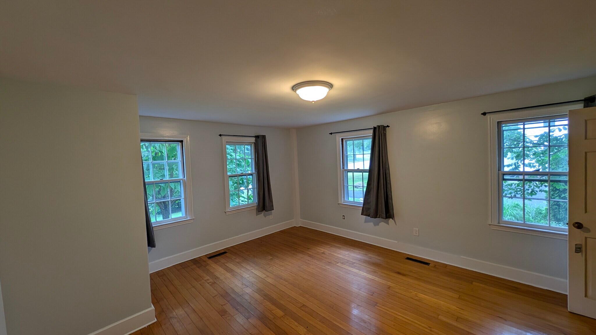 bedroom #1 - 608 S Pleasant St