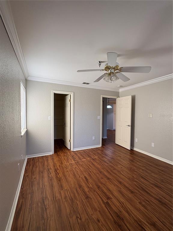 Building Photo - 10263 Gandy Blvd N