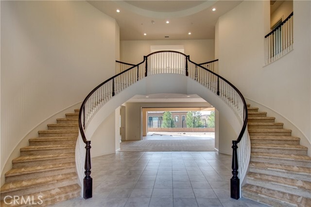 Building Photo - 120 Nest Pine