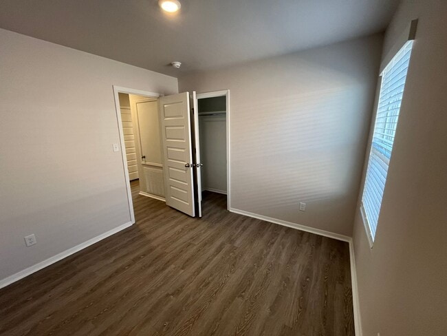 Building Photo - Pre-Leasing Now! Discover Modern Living in This 4-Bedroom, 2-Bath Home at Cottages at Clear Creek
