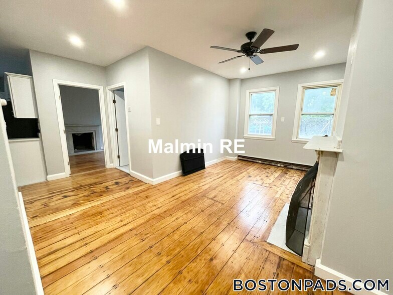 Building Photo - 183 Prospect St