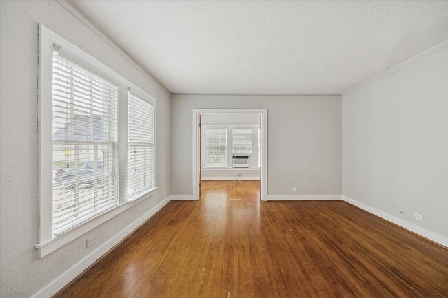 Building Photo - 1810 W Alabama St