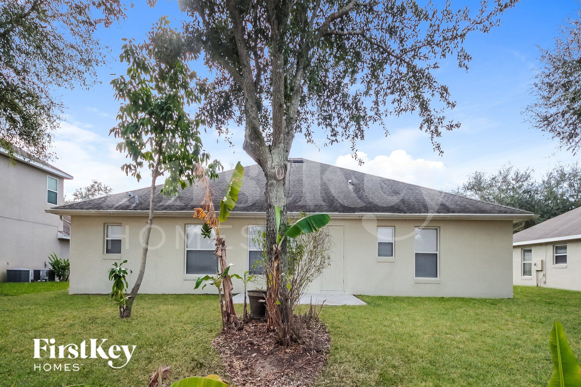 Building Photo - 381 Maudehelen St