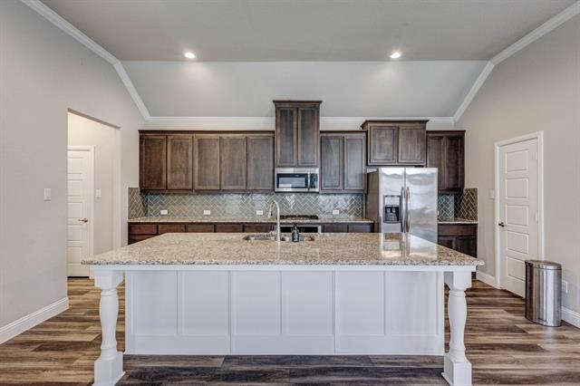 Building Photo - 609 Boardwalk Way