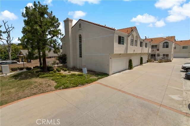 Building Photo - 1210 N Sunflower Ave