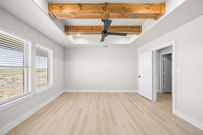 Building Photo - 10611 East C R 7400