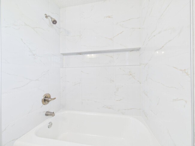 Building Photo - Completely Remodeled Home on Lawton's West Side