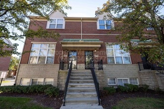 Building Photo - 264 E Palmer St