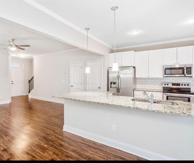 Building Photo - 7704 Fawn Cir