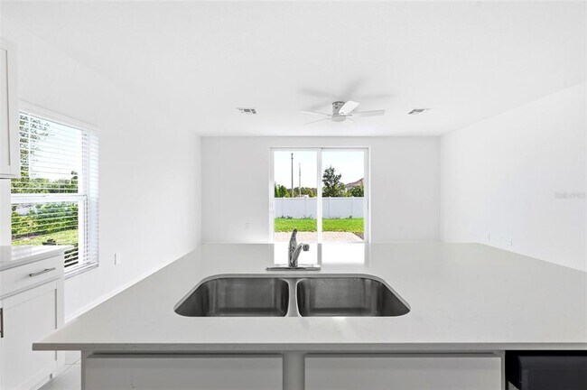 Building Photo - 14035 Lilac Sky Ter