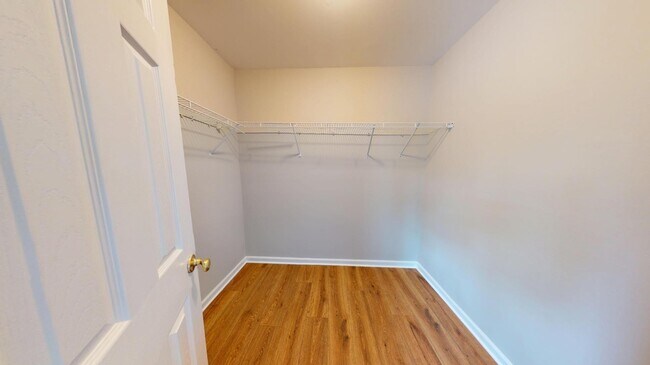 Building Photo - 10131 Ballyclare Ct