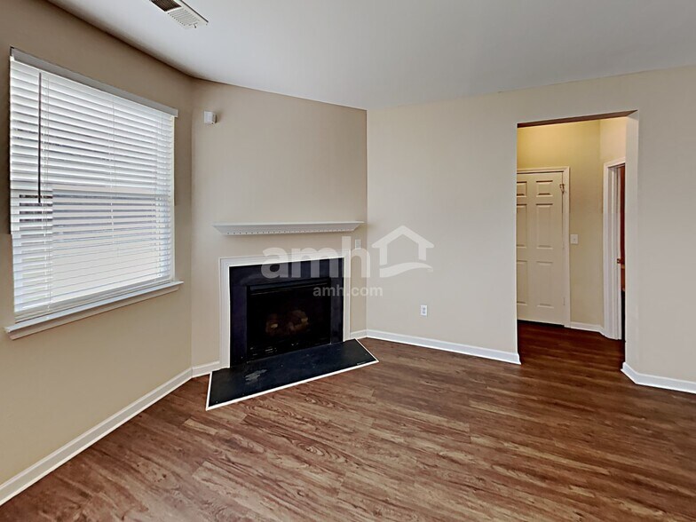 Building Photo - 86 Branch Valley Way