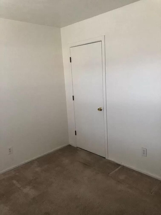 Building Photo - 5313 46th St