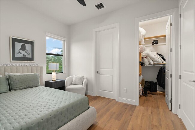 Building Photo - 14820 Millstone Ranches Dr