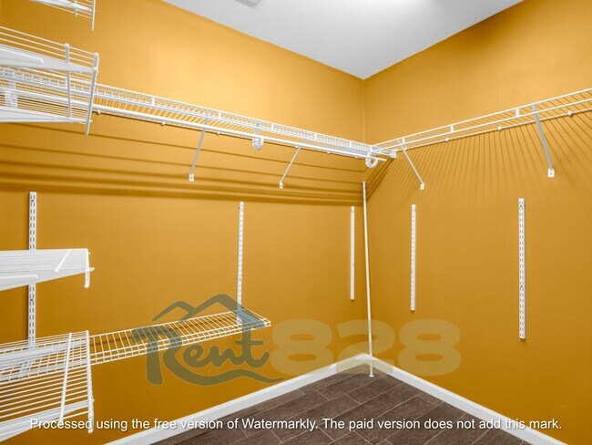 Building Photo - 243 Wildbriar Rd
