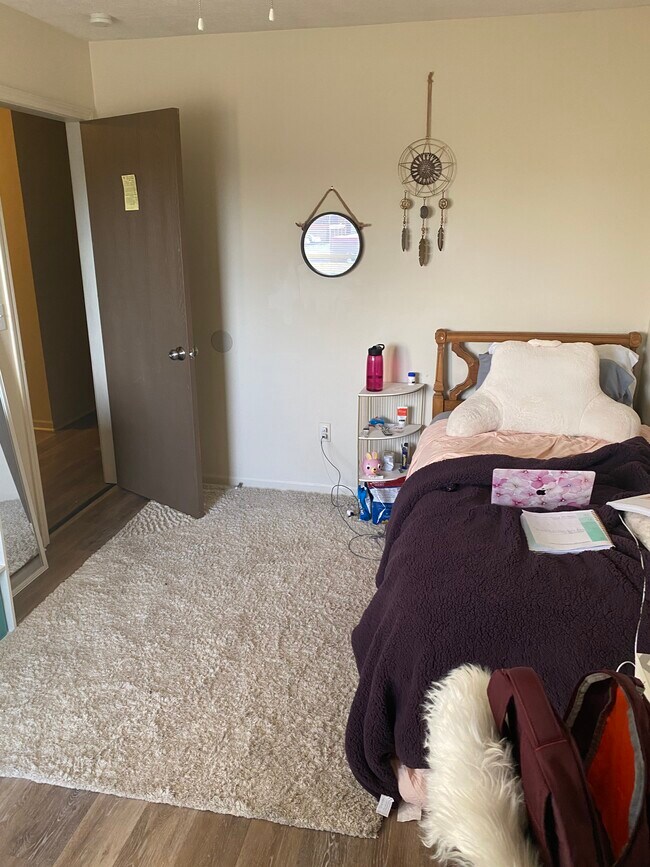 2nd Floor Bedroom - 1549 Whitehall Blvd