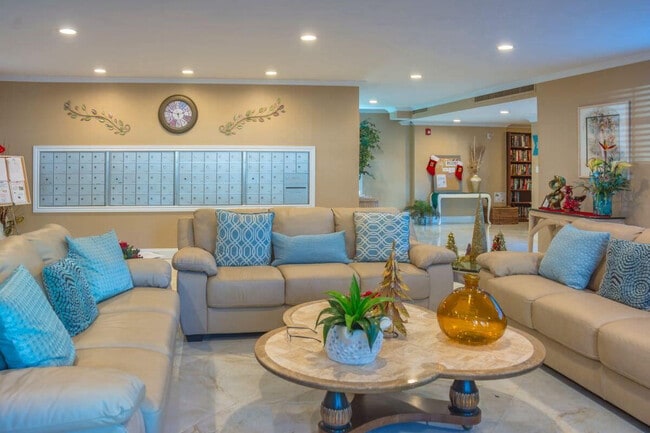 Building Photo - 1461 S Ocean Blvd