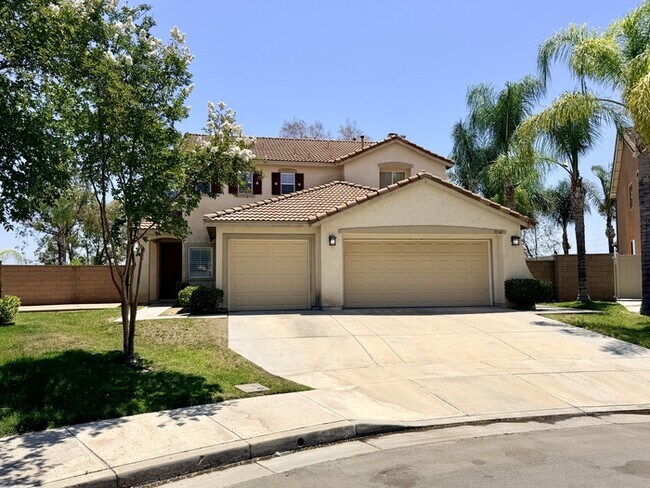 Building Photo - 31141 Old Trail Cir