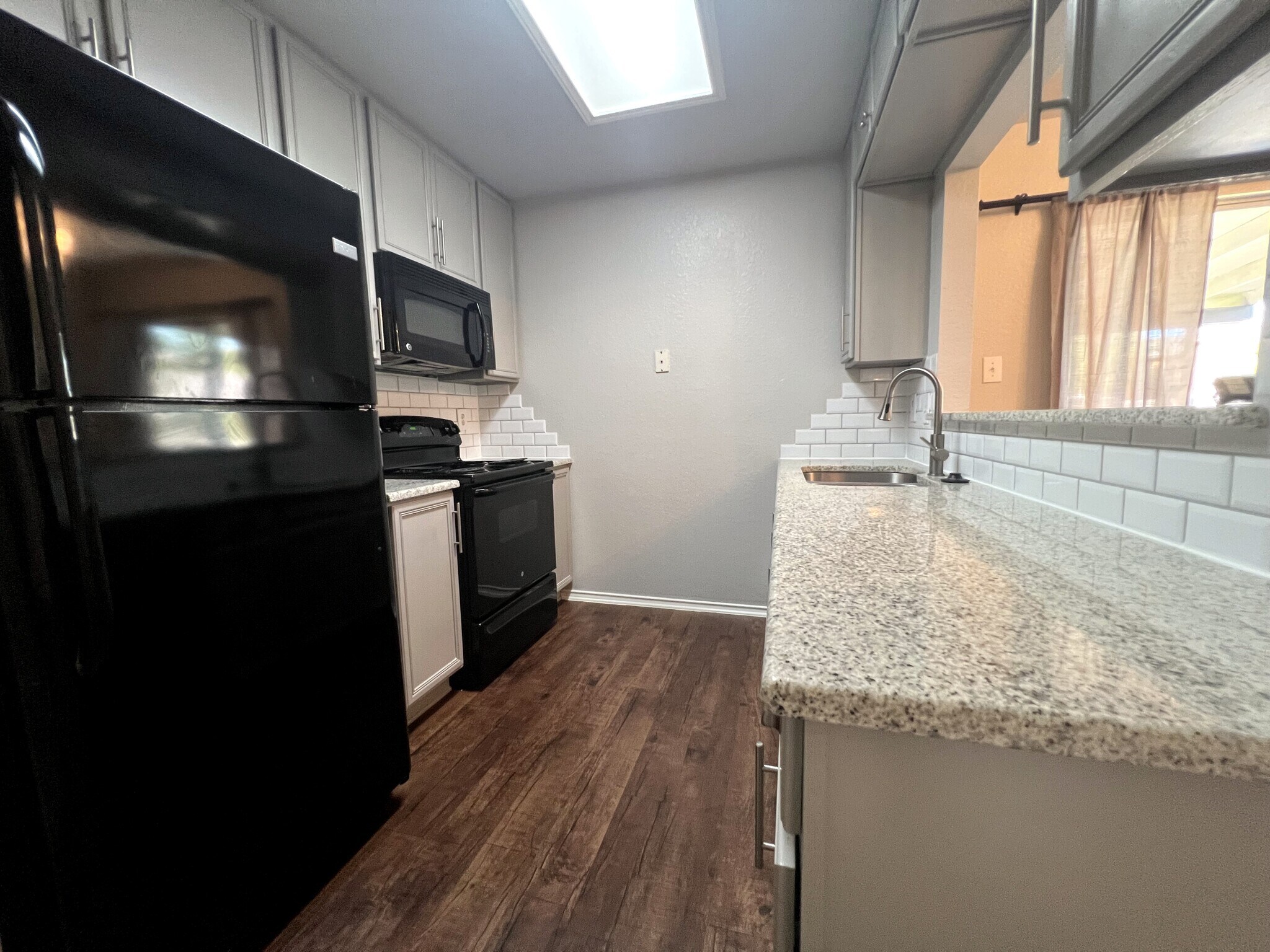 Kitchen - 7902 Morning Grove