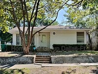 Building Photo - 213 N Carr Ave