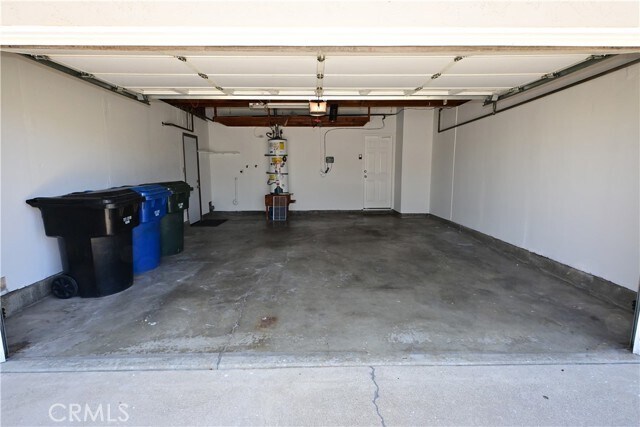 Building Photo - 9550 Avenida Monterey