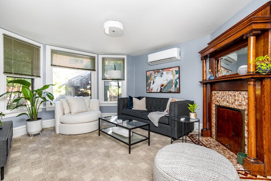 Building Photo - 1629 13th Ave