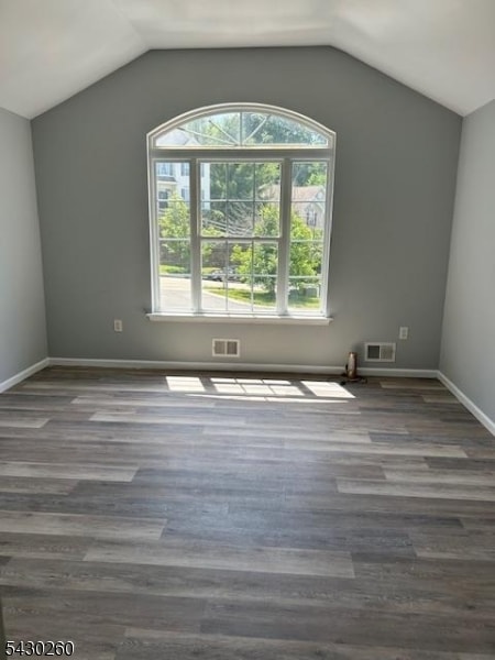 Building Photo - 305 Winding Hill Dr