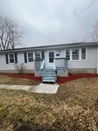 Building Photo - 609 N Stonestreet Ave