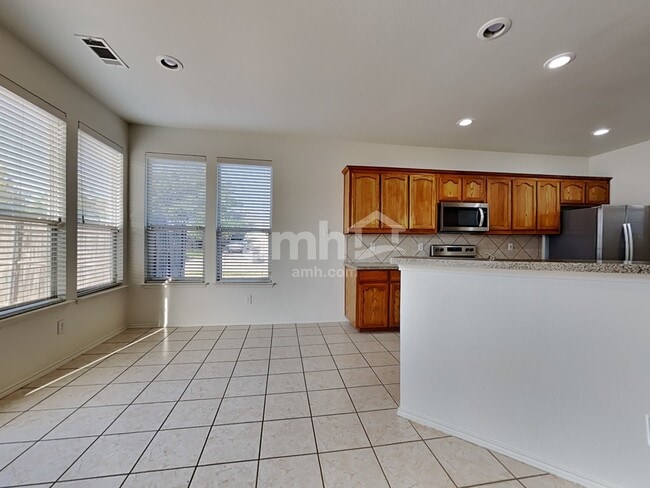Building Photo - 14300 Cedar Post Dr