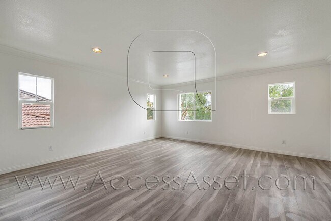 Building Photo - 8036 Englesma St