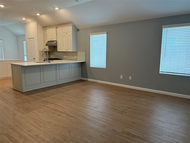 Building Photo - 30338 Centipede Grv Ln