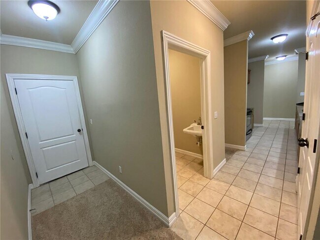 Building Photo - 4221 N Zion Valley Dr