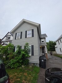 Building Photo - 3159-3161 Scranton Road