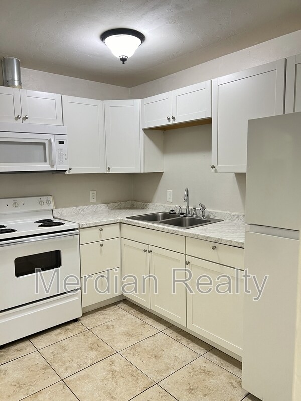 Primary Photo - 7222 SW 45th Pl