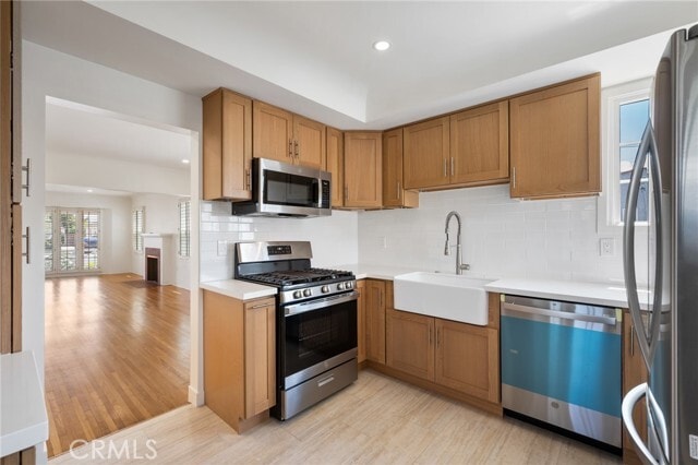 Building Photo - 3883 Degnan Blvd
