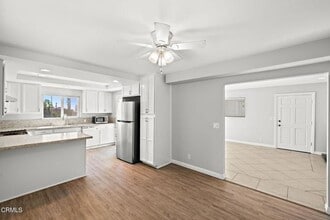 Building Photo - 34382 Via San Juan