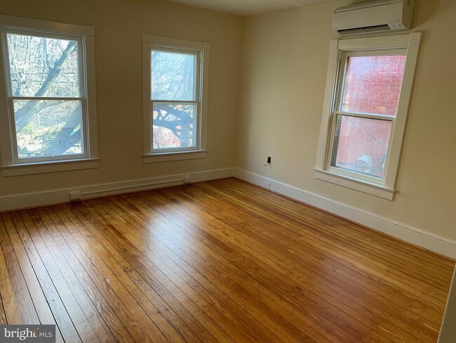 Building Photo - 130 E German St