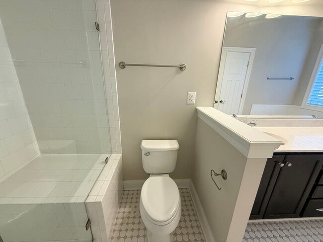 Building Photo - 2126 Avinity Loop