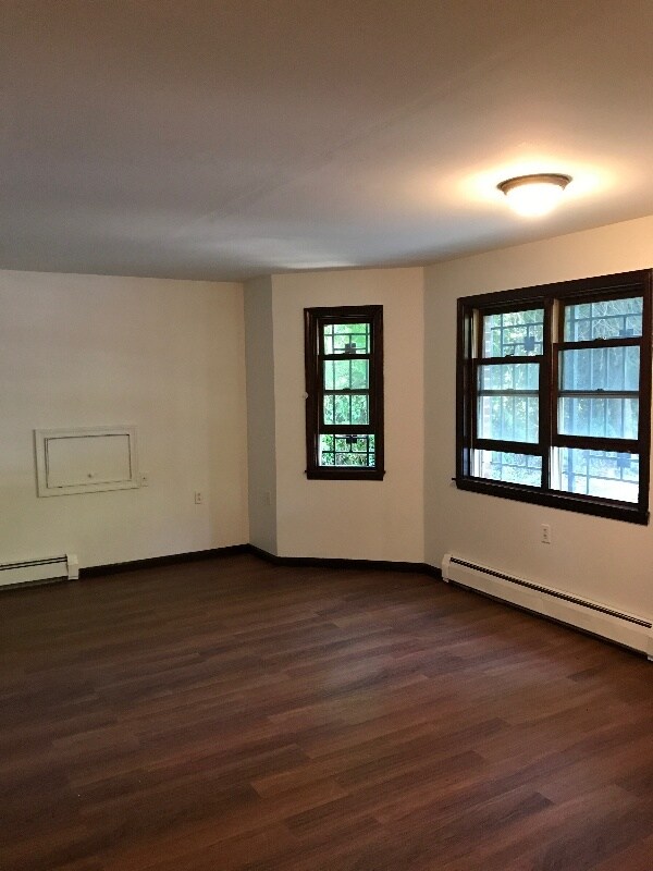 Building Photo - 272 cleaveland Ave