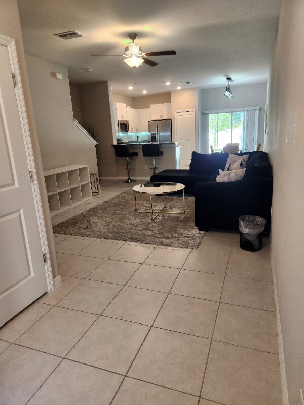 Building Photo - 10488 Shady Preserve Dr