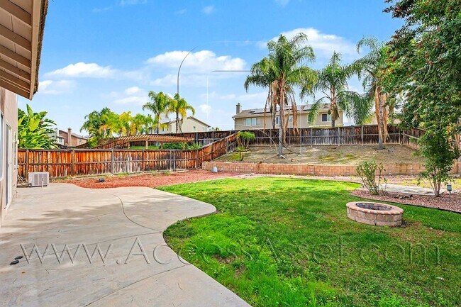 Building Photo - Inviting 4-Bed, 3-Bath Home In Sunny Winchester!