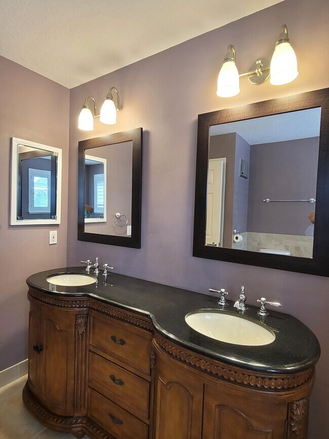 Building Photo - 7922 Steeplechase Ln