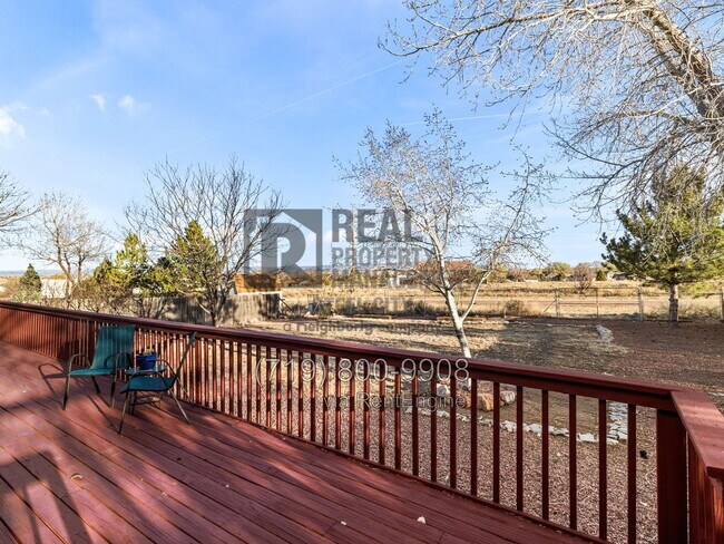 Building Photo - 275 W Baldwyn Dr